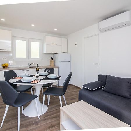Luxury Mobile Homes Liza Biograd Na Moru Eksteriør bilde