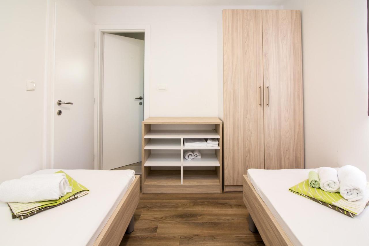 Luxury Mobile Homes Liza Biograd Na Moru Eksteriør bilde